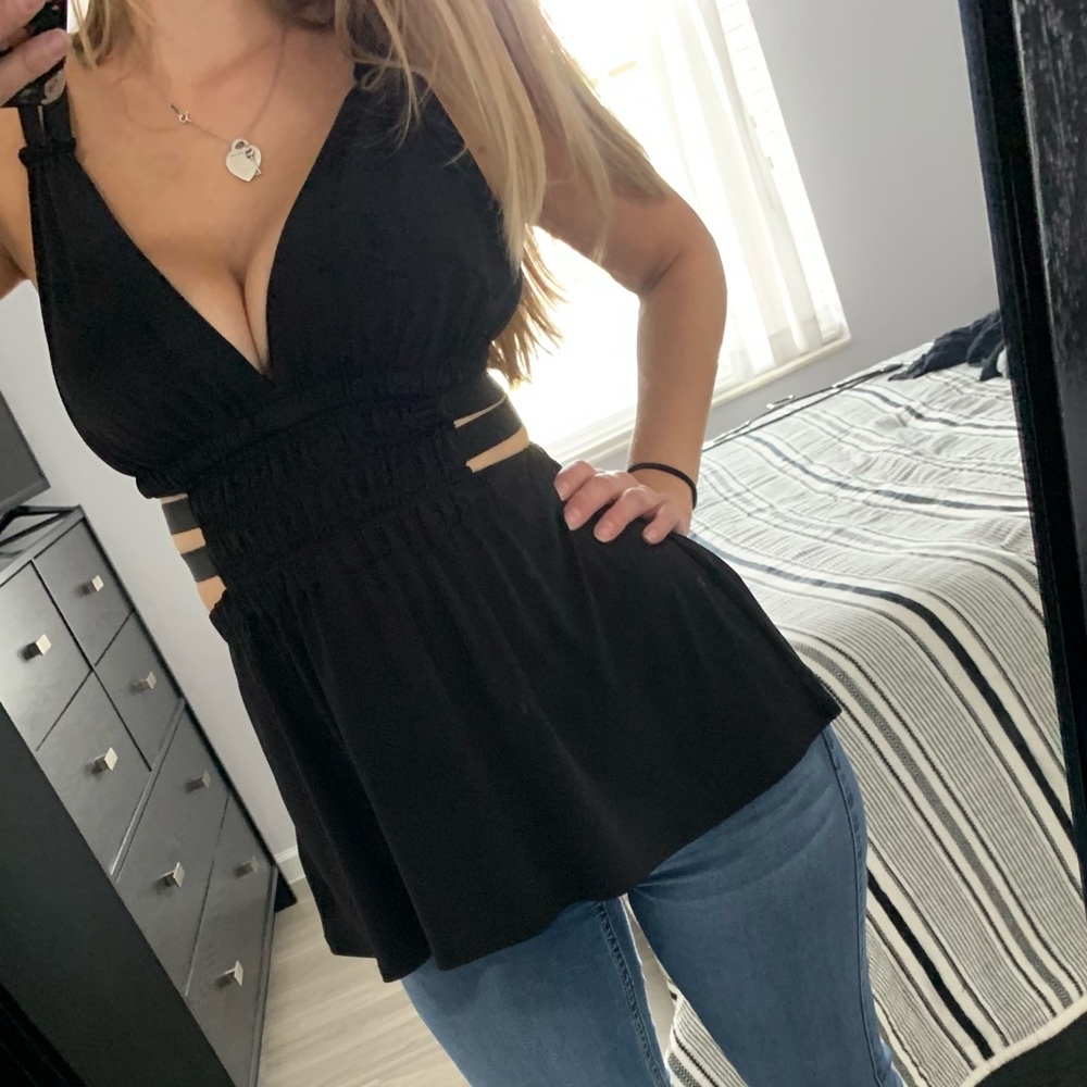 Black Express Top